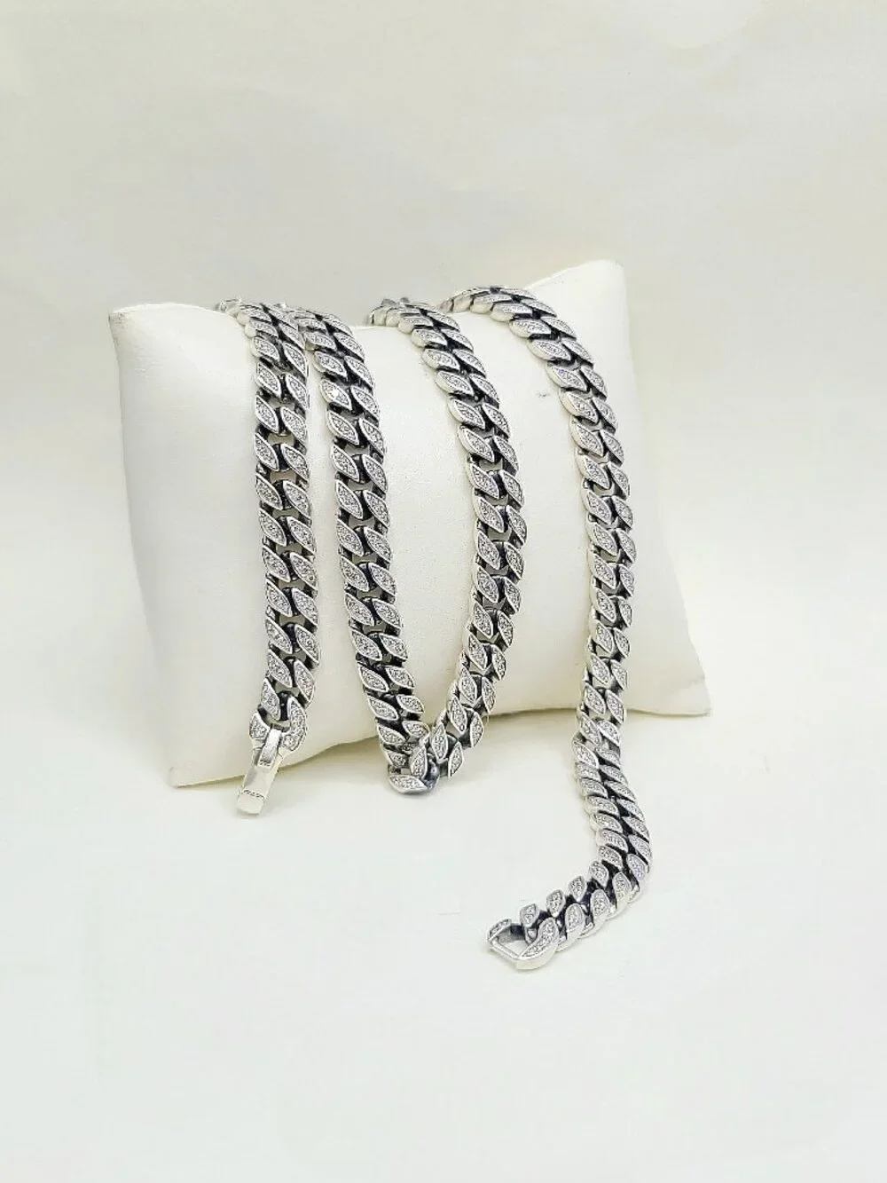 David Yurman Curb Chain Necklace w/ Pavé White Diamonds - 8mm - 22